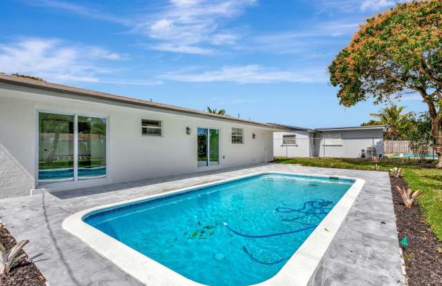 1250 SW 6th Way - 1250 Southwest 6th Way, Deerfield Beach, FL 33441 1250 SW 6th Way - 1250 Southwest 6th Way, Deerfield Beach, FL 33441