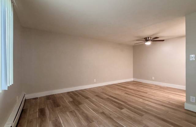 Valley York Apartments Gallery 2