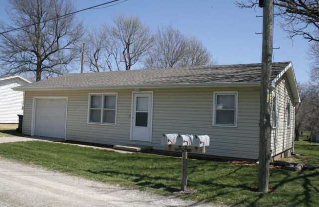 1005 West Davis Street #b photos photos
