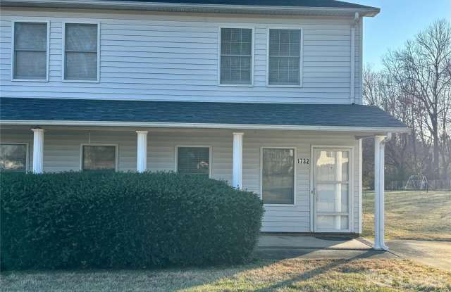 1732 Lenora Circle photos photos