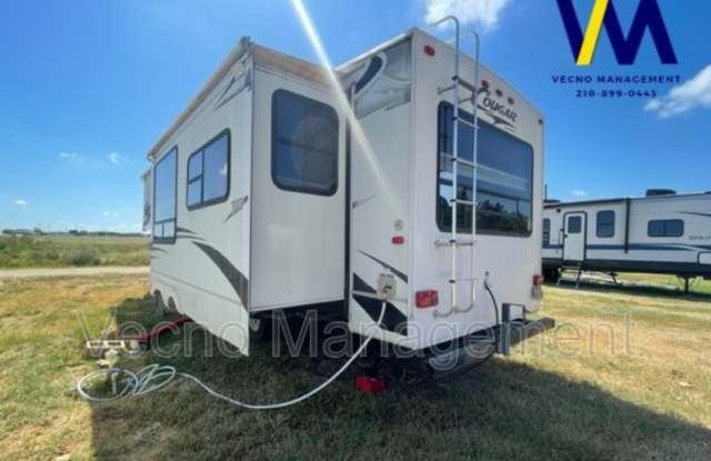 642 10th St. photos photos