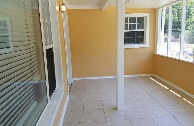 8061 Delaroche Dr Gallery 4