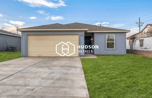 1333 Northwest 11th Avenue - 1333 Northwest 11th Avenue, Amarillo, TX 79107