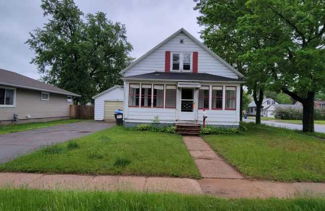 3 Bedroom home in Rothschild! - 401 Weston Avenue, Rothschild, WI 54474
