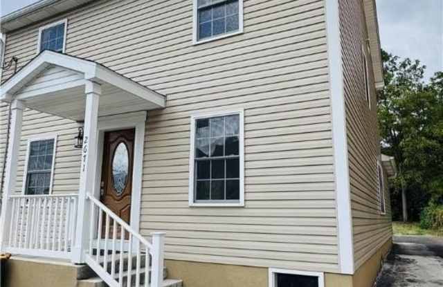 2671 Levans Road photos photos