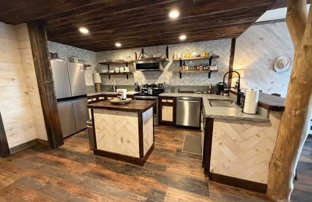 85 Dixieland Lane Gallery 3