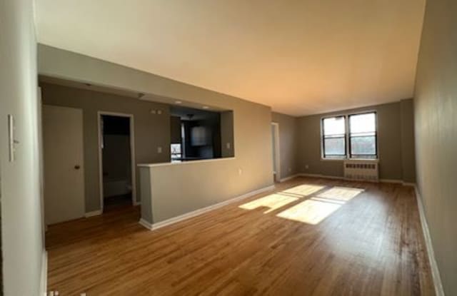 8396 118th 3Z - 83-96 118th Street, Queens, NY 11415