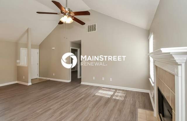 1367 Camrose Court Gallery 3