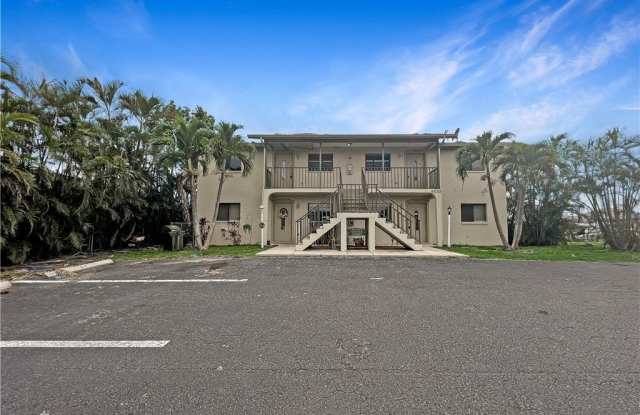 4530 SW 10th Avenue unit: 101 photos photos