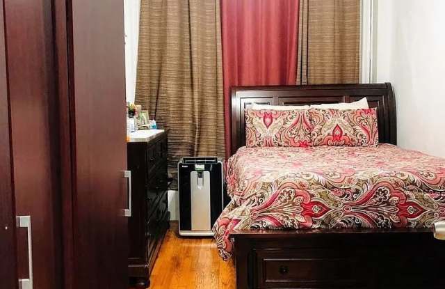 6312 Fresh Pond Rd Apt 1L Gallery 2