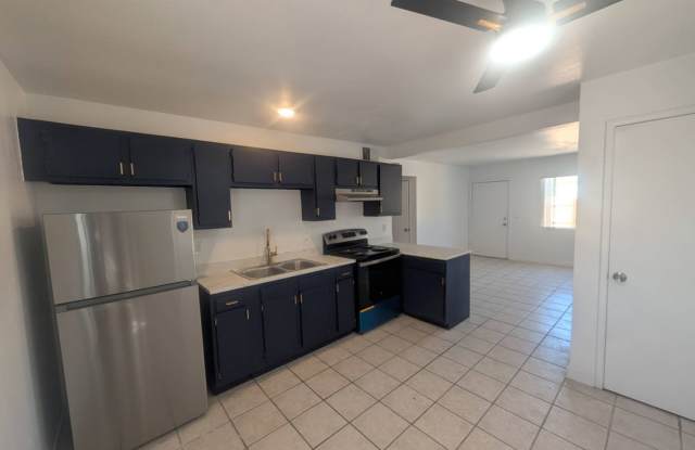 4562-4574 E. Lester Street photos photos