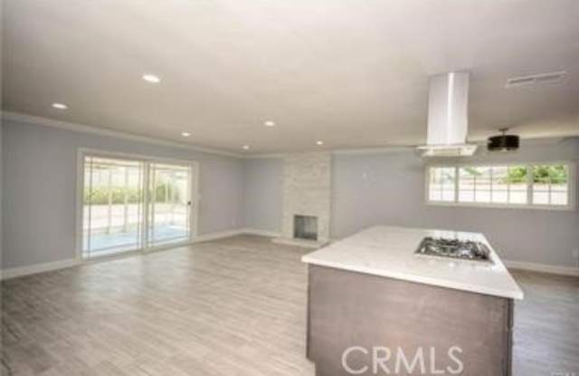 1954 Lark Ellen Drive Gallery 4