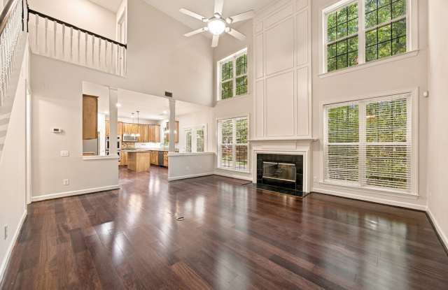 10825 Kenderly Court Gallery 4