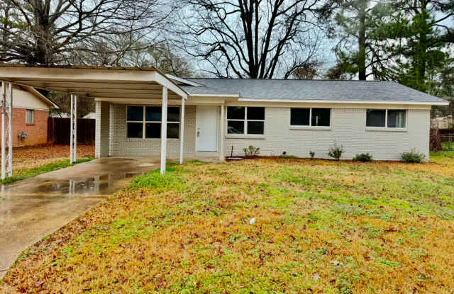NOW AVAILABLE- 4/2 Completely Remodeled- Never Rented! photos photos