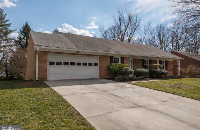1307 TITANIA LANE Gallery 2