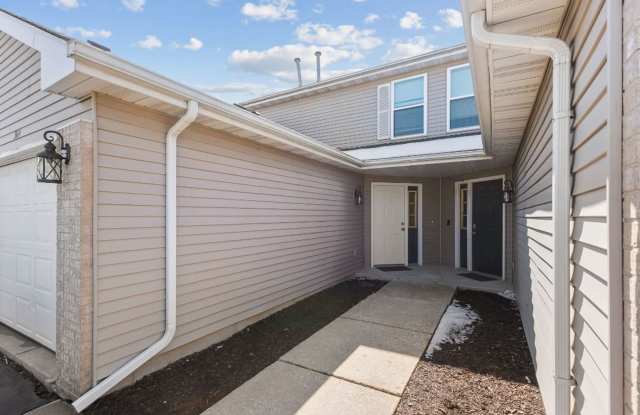Rockford Townhomes East Gallery 3