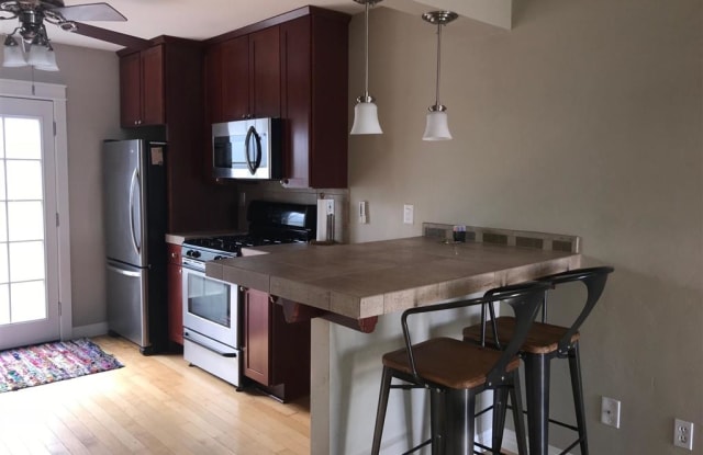 4680 Edgeware Rd - 4680 Edgeware Road, San Diego, CA 92116