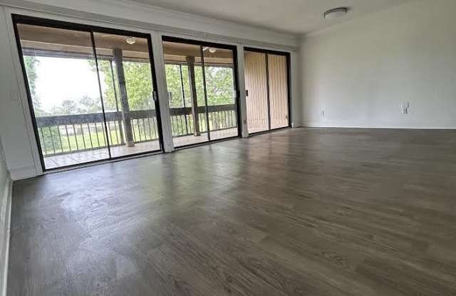 7616 LAS PALMAS Way Gallery 3