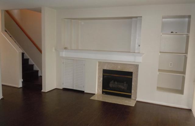 3521 MOON WAY Gallery 2