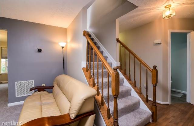 7208 WILLOW HILL DR Gallery 3