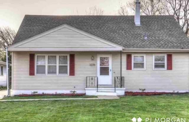 4 bedroom, 3 Bathroom House photos photos