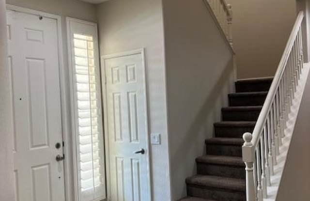82560 Tivoli Court Gallery 4