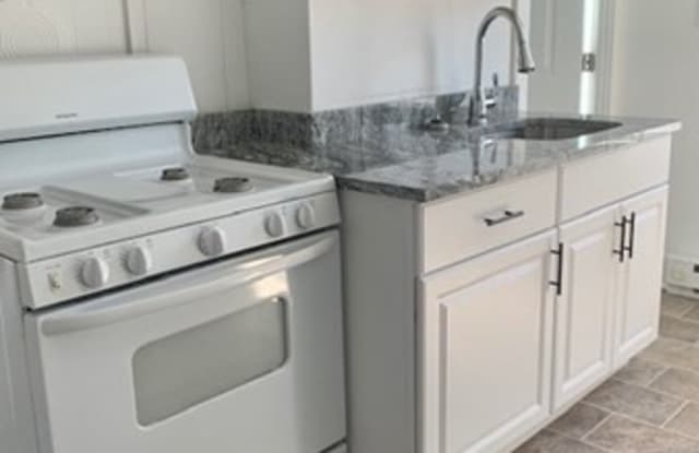 27 Dearborn Ave - 27 Dearborn Avenue, Lynn, MA 01905