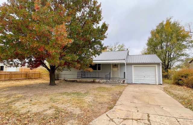 3 bedroom 1 bath w/full unfinished basement Gallery 1