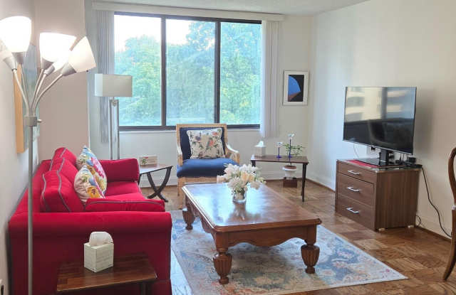 5225 POOKS HILL Road unit: 703N photos photos