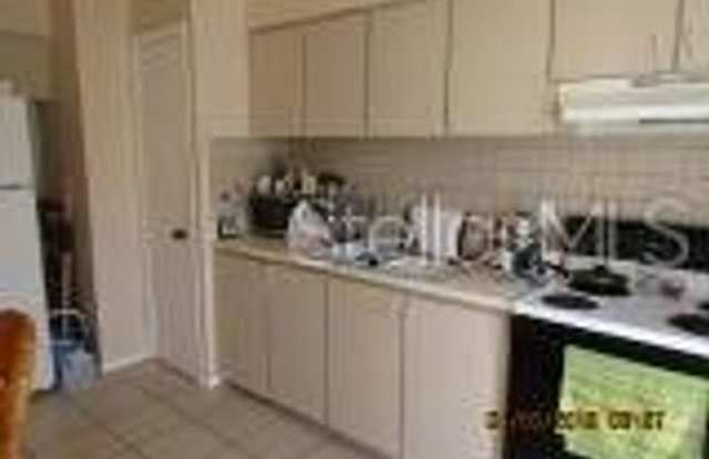 12 Lake Villa Way Gallery 2