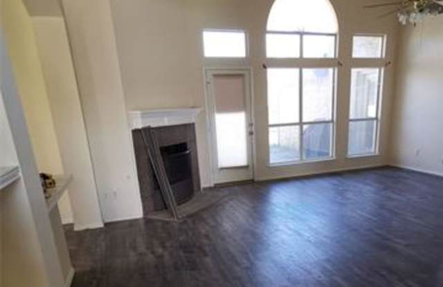 3329 Heatherbrook Drive Gallery 3