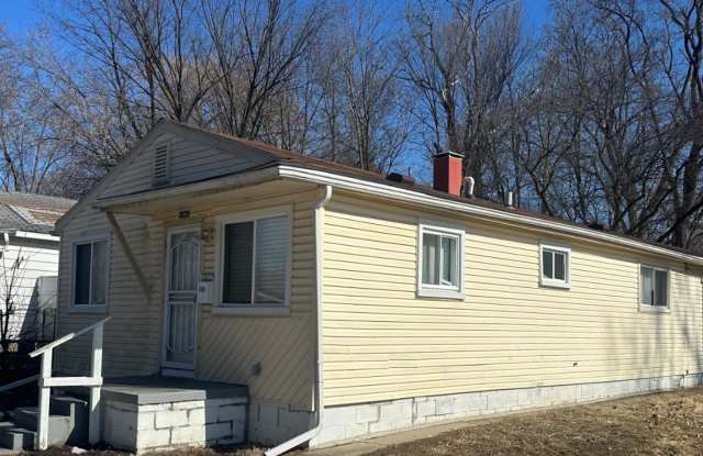 Renovated 3-Bedroom Home – We Welcome Section 8! photos photos