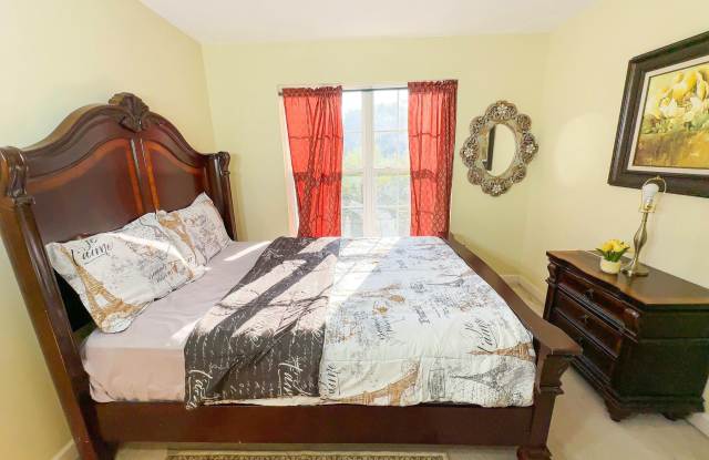 2016 WHEATON HAVEN Court unit: Room Only - 2016 Wheaton Haven Court, Wheaton, MD 20902