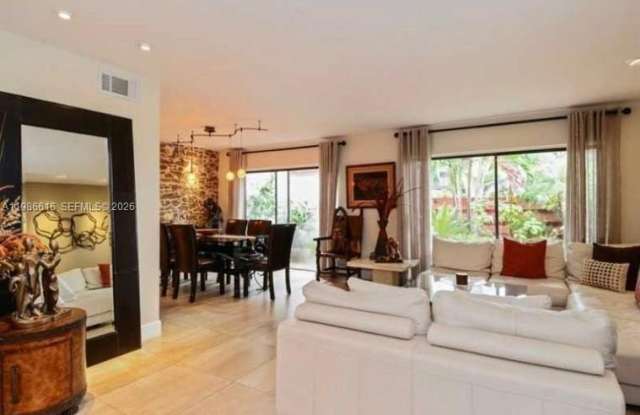 2991 Lakewood Ln photos photos