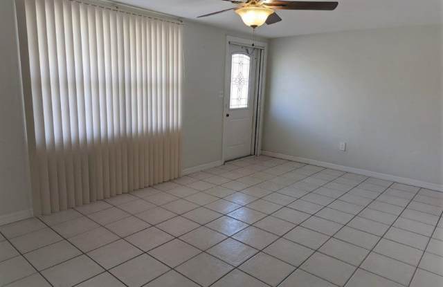 3bed, 1 bath  BONUS ROOM with recently renovated kitchen & bath, fully fenced in yard & a large shed!! Gallery 4