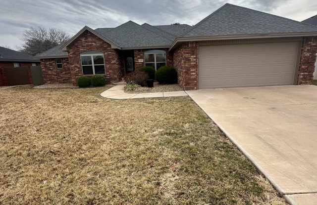 Spacious and Stunning 4 Bed Home! Zia School District ! photos photos