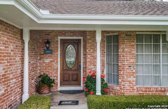 6002 Windhaven drive Gallery 2