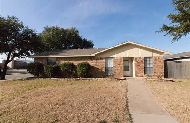 5001 Amhurst Lane - 5001 Amhurst Lane, The Colony, TX 75056