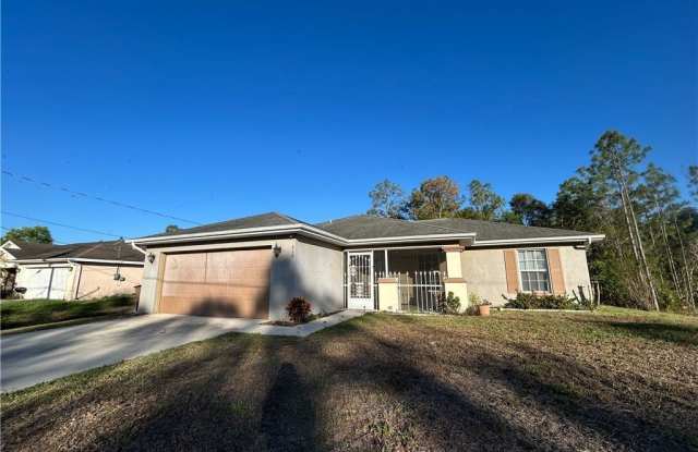 414 Jaguar Boulevard photos photos