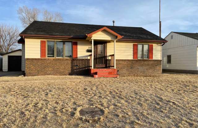 4 Bedroom, 2 Bathroom House with Detached Garage - 3114 23rd Street, Great Bend, KS 67530