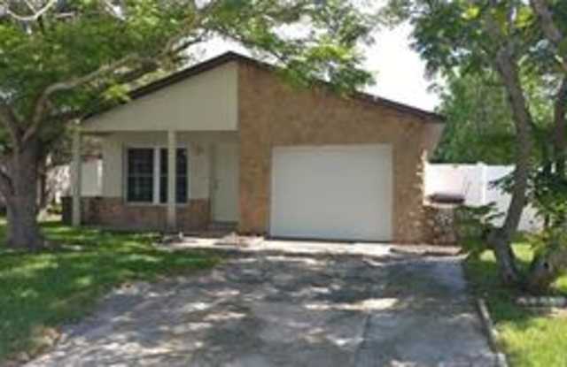 1528 Brookside Ave - 1528 Brookside Avenue, Kissimmee, FL 34744