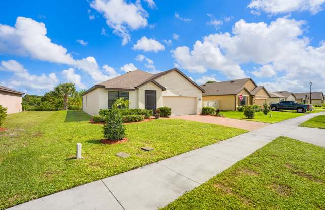 7419 Tourmaline Drive Gallery 2