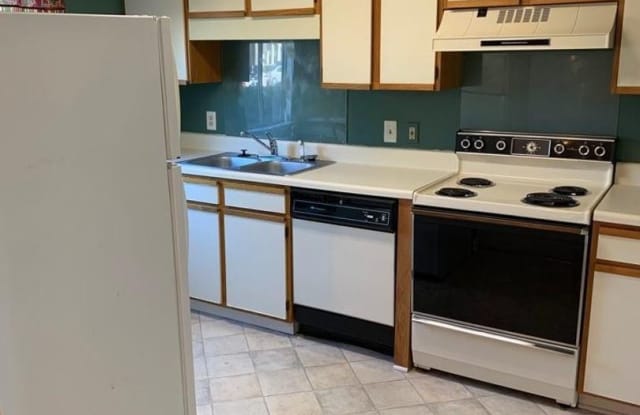 380 Myrtle Greens Drive Unit D - 380 Myrtle Green Drive, Red Hill, SC 29526