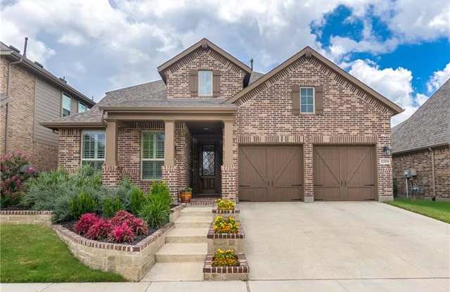 1204 8th Street - 1204 8th St, Argyle, TX 76226