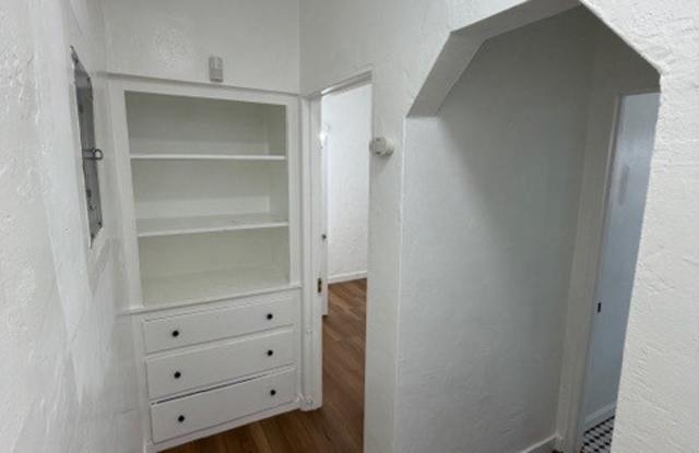 4335 1/2 Garthwaite Ave. photos photos 4335 1/2 Garthwaite Ave. photos photos