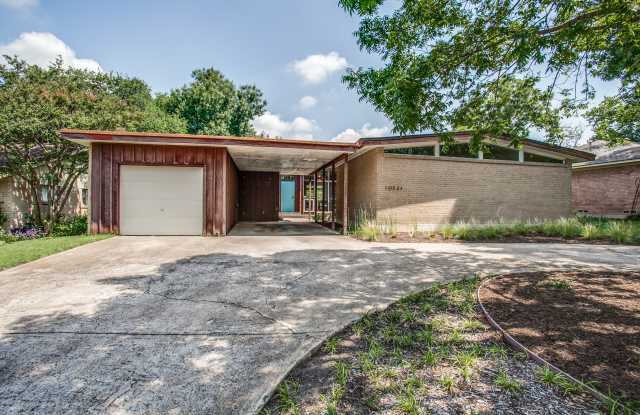 10521 Silverock Dr Gallery 3