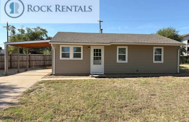 Freshly Remodeled 3 Bed in Quiet Neighborhood Gallery 1