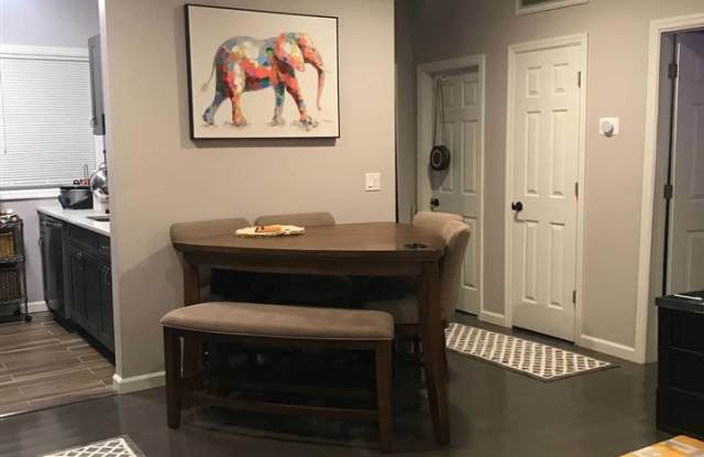 143-145 AVENUE E Gallery 4