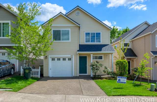 Charming 3 BD* 2.5 BA* Single Family Home Ideally Located in the Heart of Bethany Near Nike, Intel, PCC  High Tech Corridor photos photos