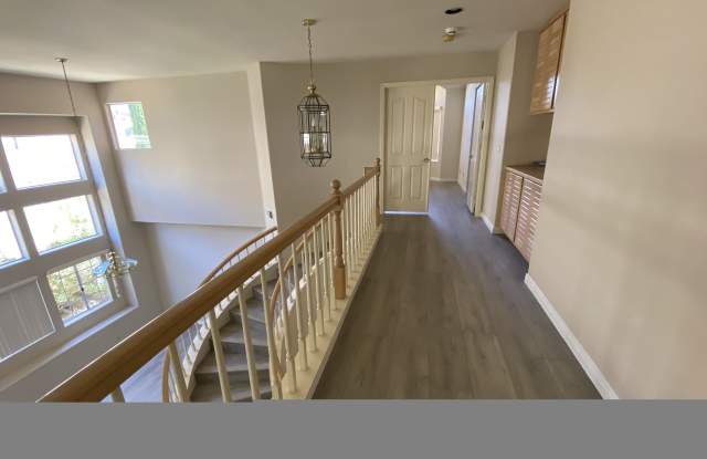 13917 Capewood Lane Gallery 1
